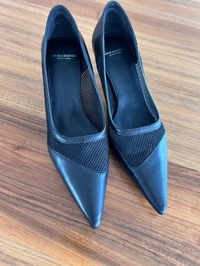 Vagabond Black Pointed-Toe Mesh Leather Heels